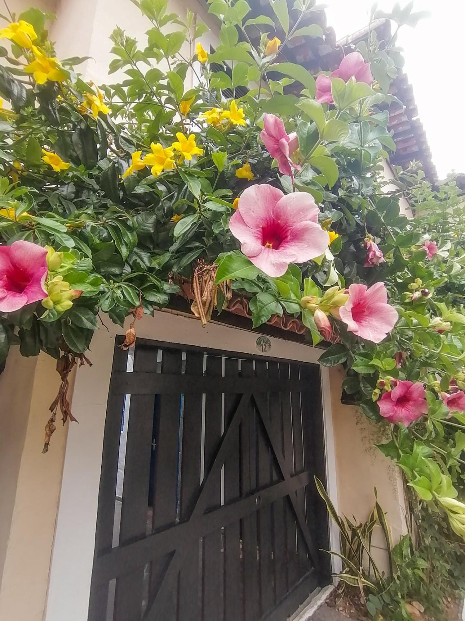 Casa 2 QUARTOS a 500M da RUA DAS PEDRAS, em condomínio c VAGA, portaria 24HS Búzios Exterior foto